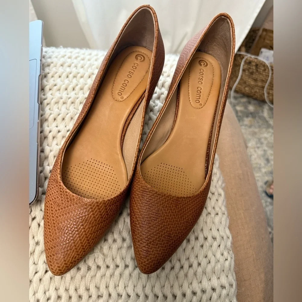 Corso Como leather camel Women's Pumps with block heel - Picture 2 of 9